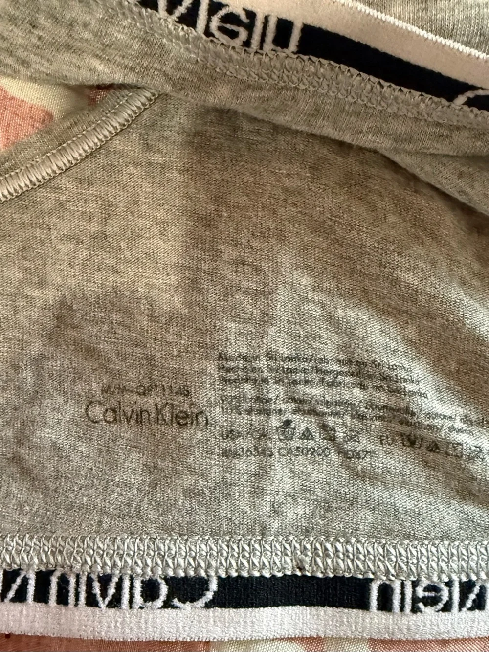 Calvin Klein Women's Grey Bralette - Comfortable Everyday Support size M